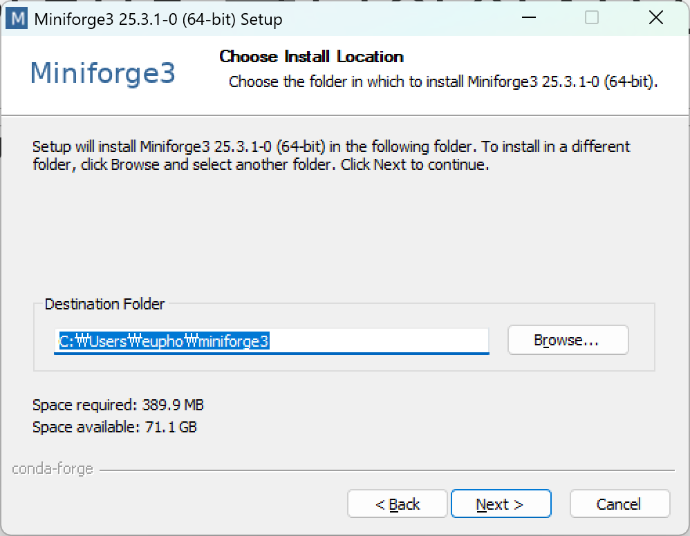 자동으로 설정된 Miniforge 설치 경로를 유지하고 Next 버튼 선택
